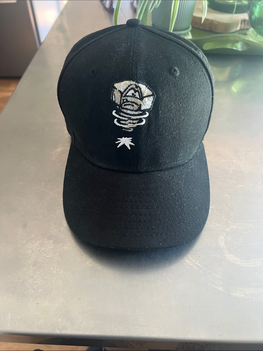 New Era MiLB Black Baseball Cap - Lansing Lugmuts
